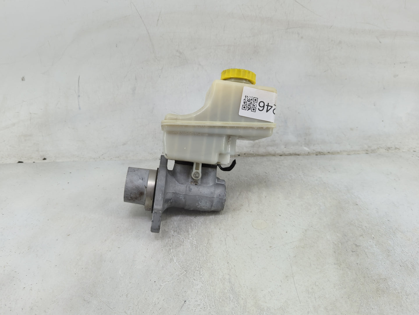 2009-2022 Dodge Charger Brake Master Cylinder 1490246 - Oemusedautoparts1.com
