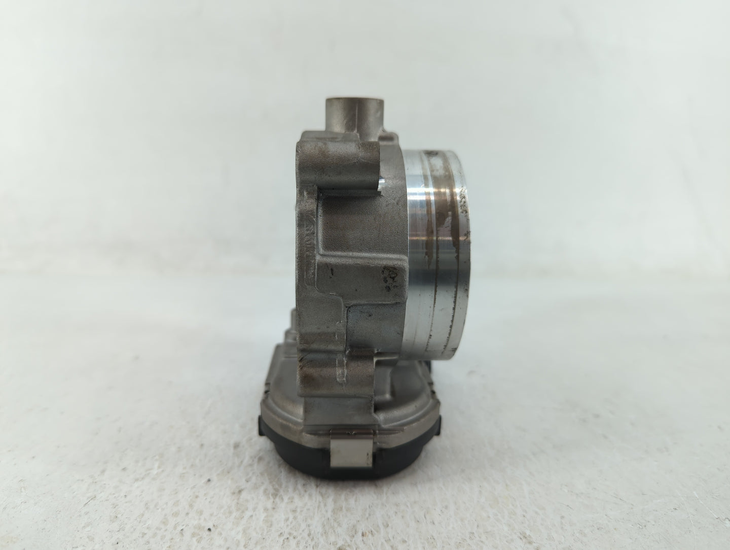 2011-2022 Dodge Charger Throttle Body P/N:05184349AF 05184349AE Fits OEM Used Auto Parts - Oemusedautoparts1.com