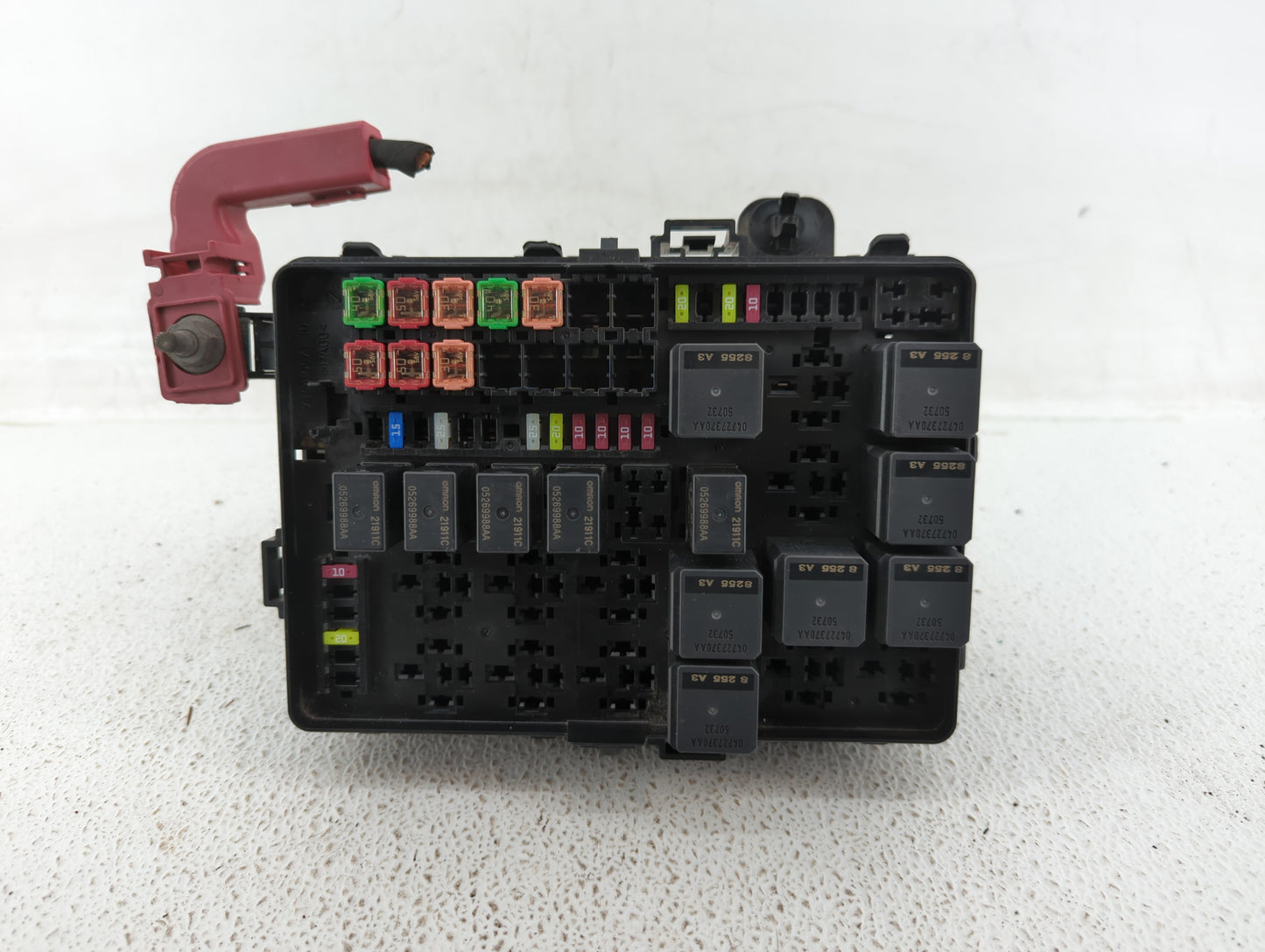 2018 Dodge Charger Fusebox Fuse Box Panel Relay Module P/N:P68384601AC Fits OEM Used Auto Parts - Oemusedautoparts1.com