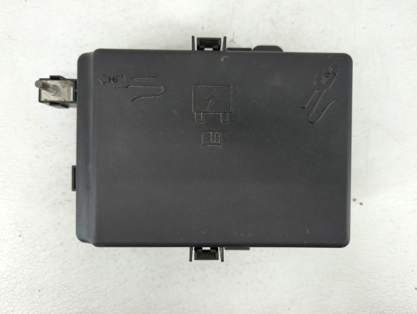 2018 Dodge Charger Fusebox Fuse Box Panel Relay Module P/N:AWH0761DC728 374AB, P68498374AB Fits OEM Used Auto Parts - Oemuse