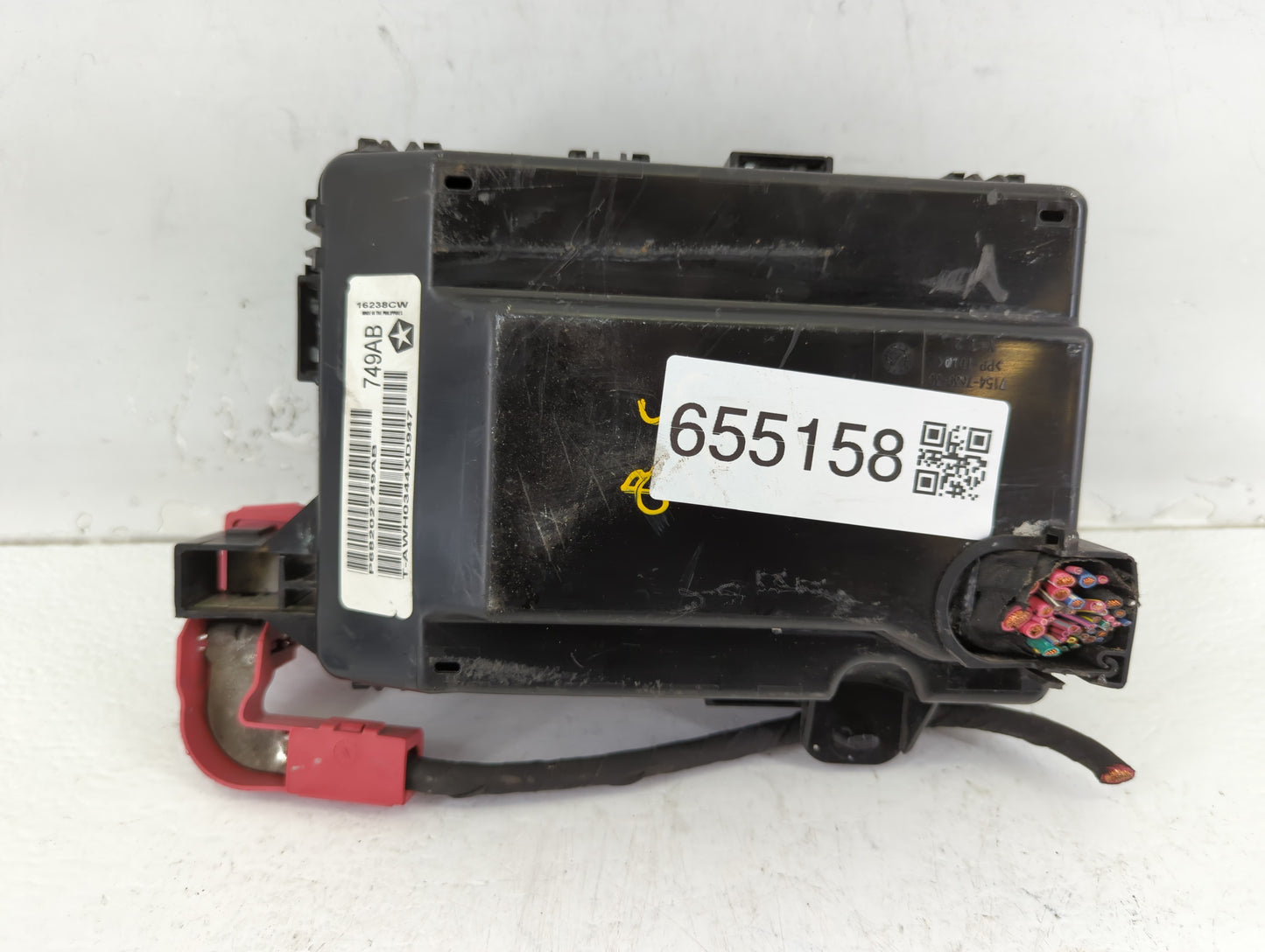 2018 Dodge Charger Fusebox Fuse Box Panel Relay Module P/N:P68213735AD Fits OEM Used Auto Parts - Oemusedautoparts1.com