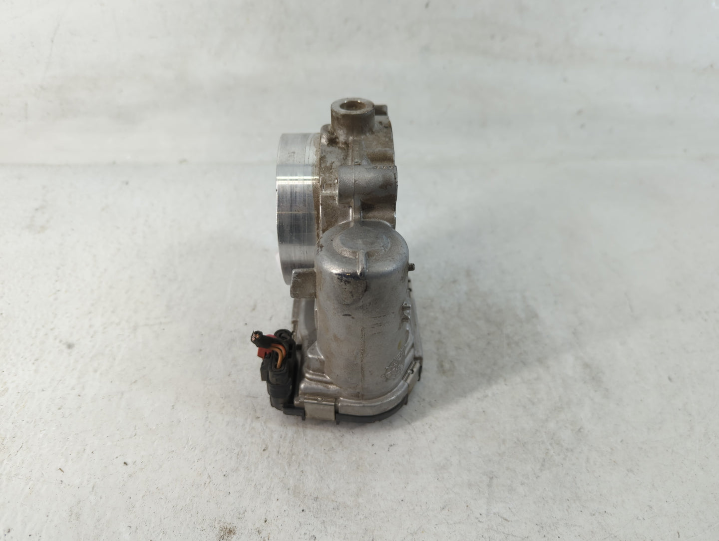 2011-2022 Dodge Charger Throttle Body P/N:0 280 750 570 05184349AC Fits OEM Used Auto Parts - Oemusedautoparts1.com