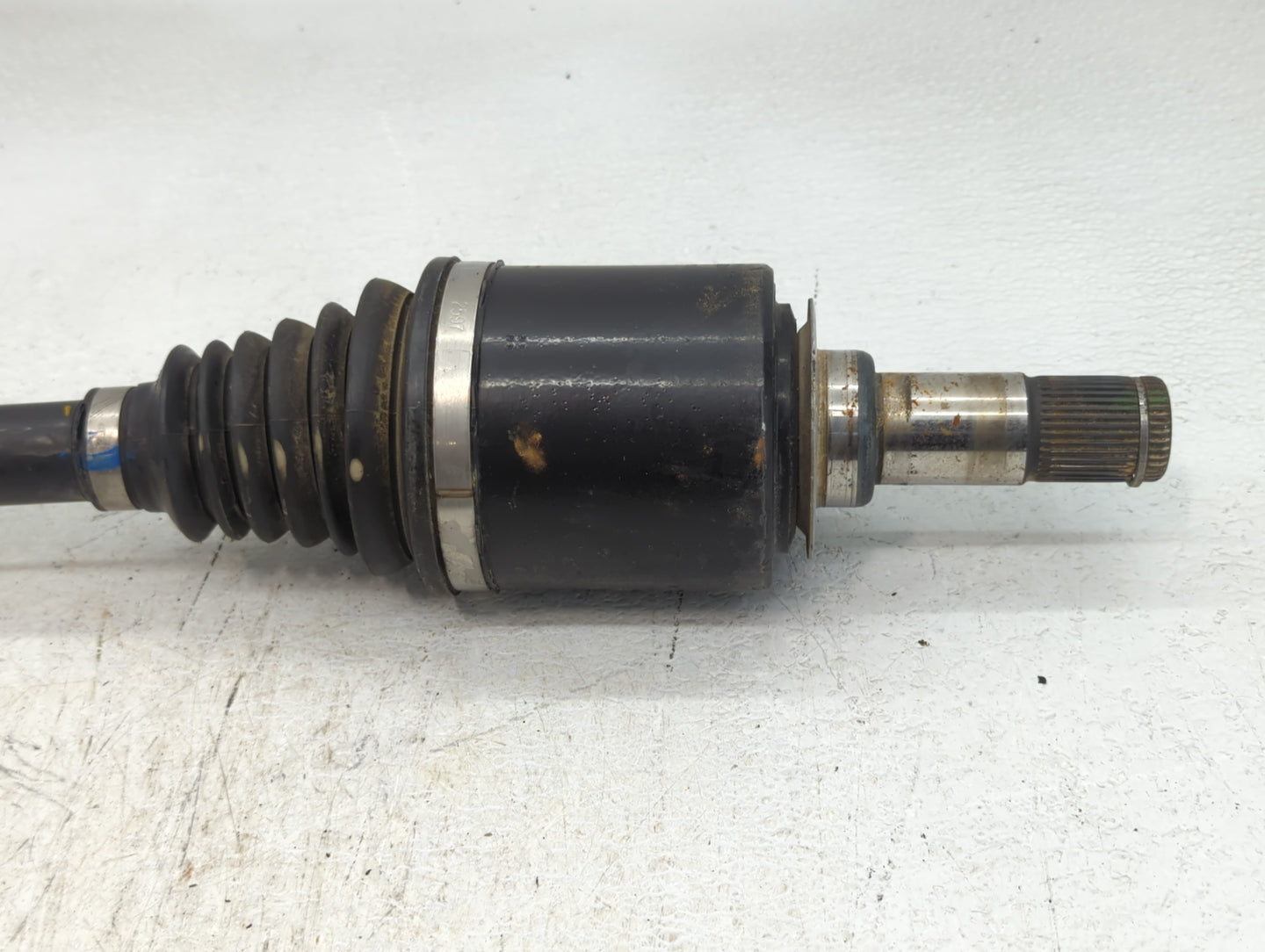 2010-2022 Dodge Charger Axle Shaft Front Passenger Cv C/v - Oemusedautoparts1.com