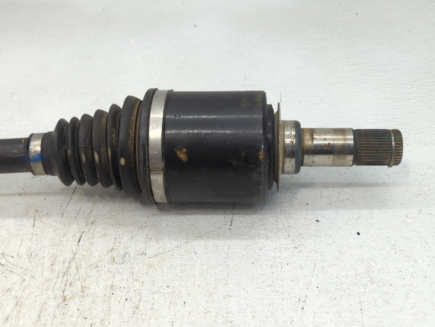 2010-2022 Dodge Charger Axle Shaft Front Passenger Cv C/v - Oemusedautoparts1.com