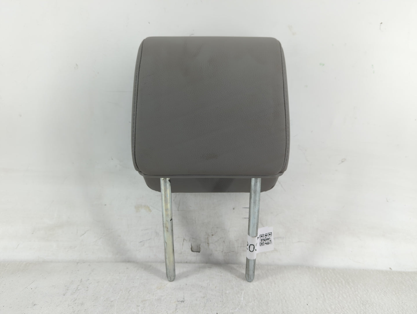 2013-2016 Dodge Dart Headrest Head Rest Front Driver Passenger Seat Fits Fits 2013 2014 2015 2016 OEM Used Auto Parts - Oemu