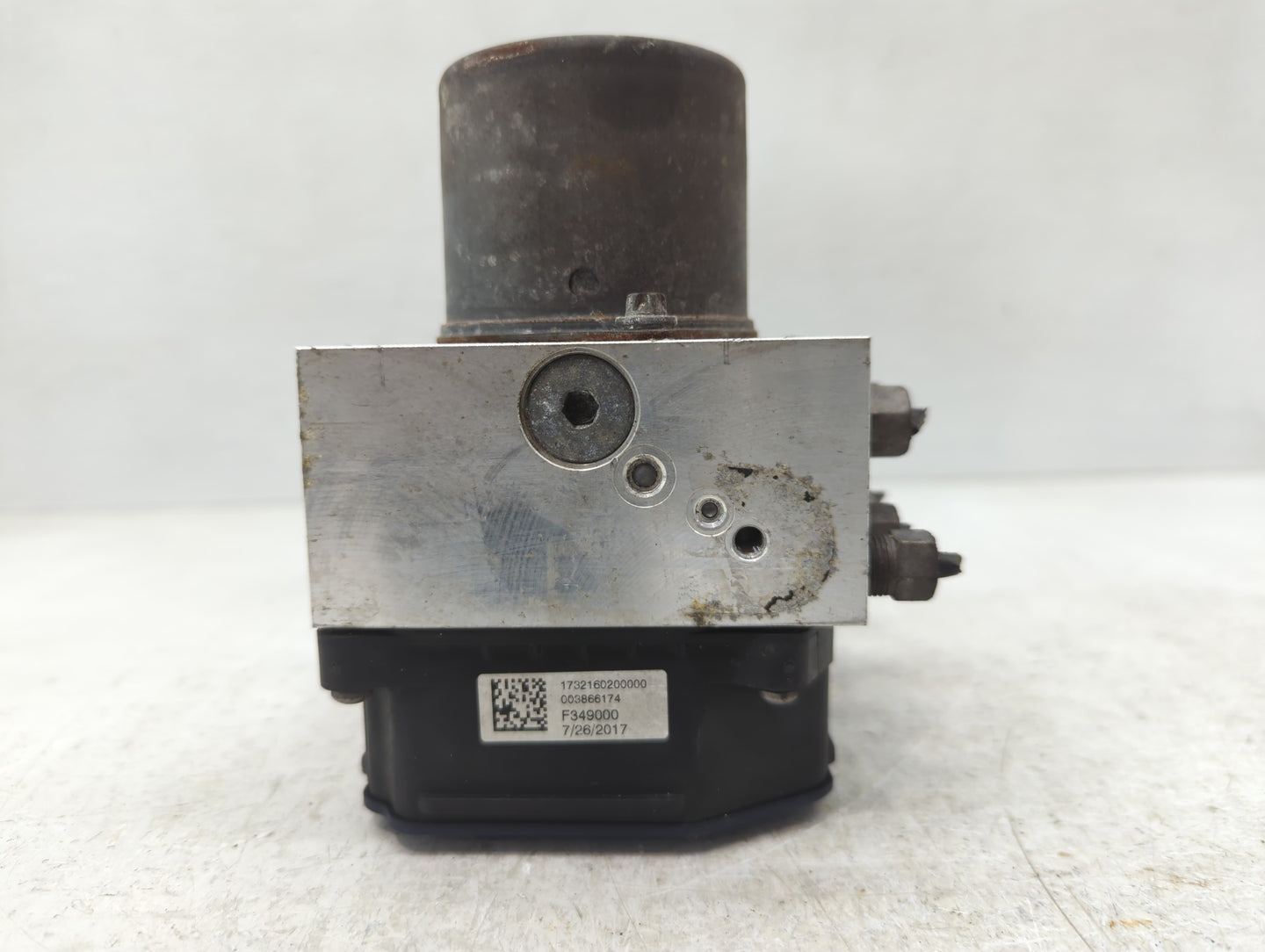 2018 Dodge Durango ABS Pump Control Module Replacement P/N:68336274AB Fits OEM Used Auto Parts - Oemusedautoparts1.com