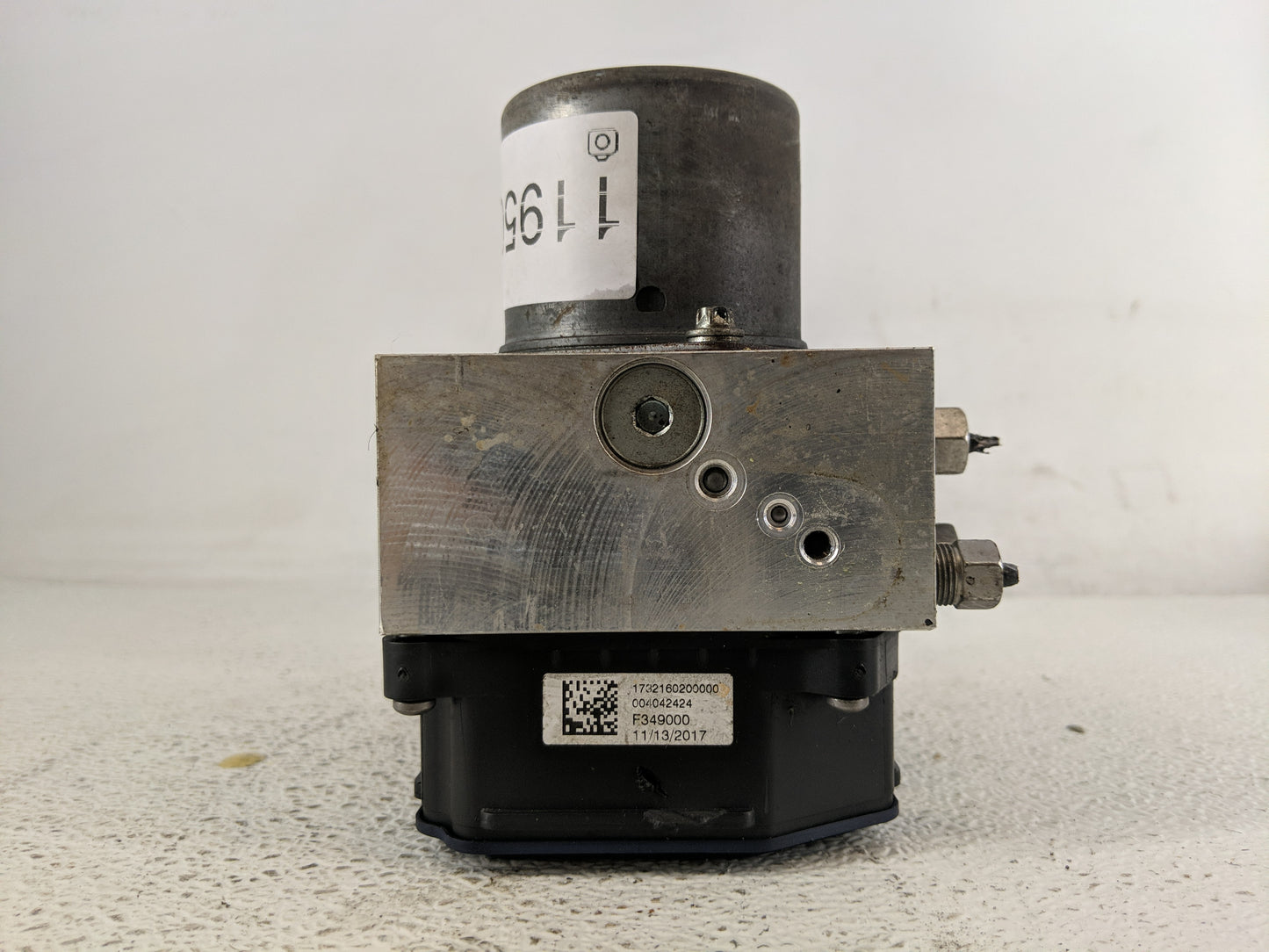 2018 Dodge Durango ABS Pump Control Module Replacement P/N:68336274AB Fits OEM Used Auto Parts - Oemusedautoparts1.com