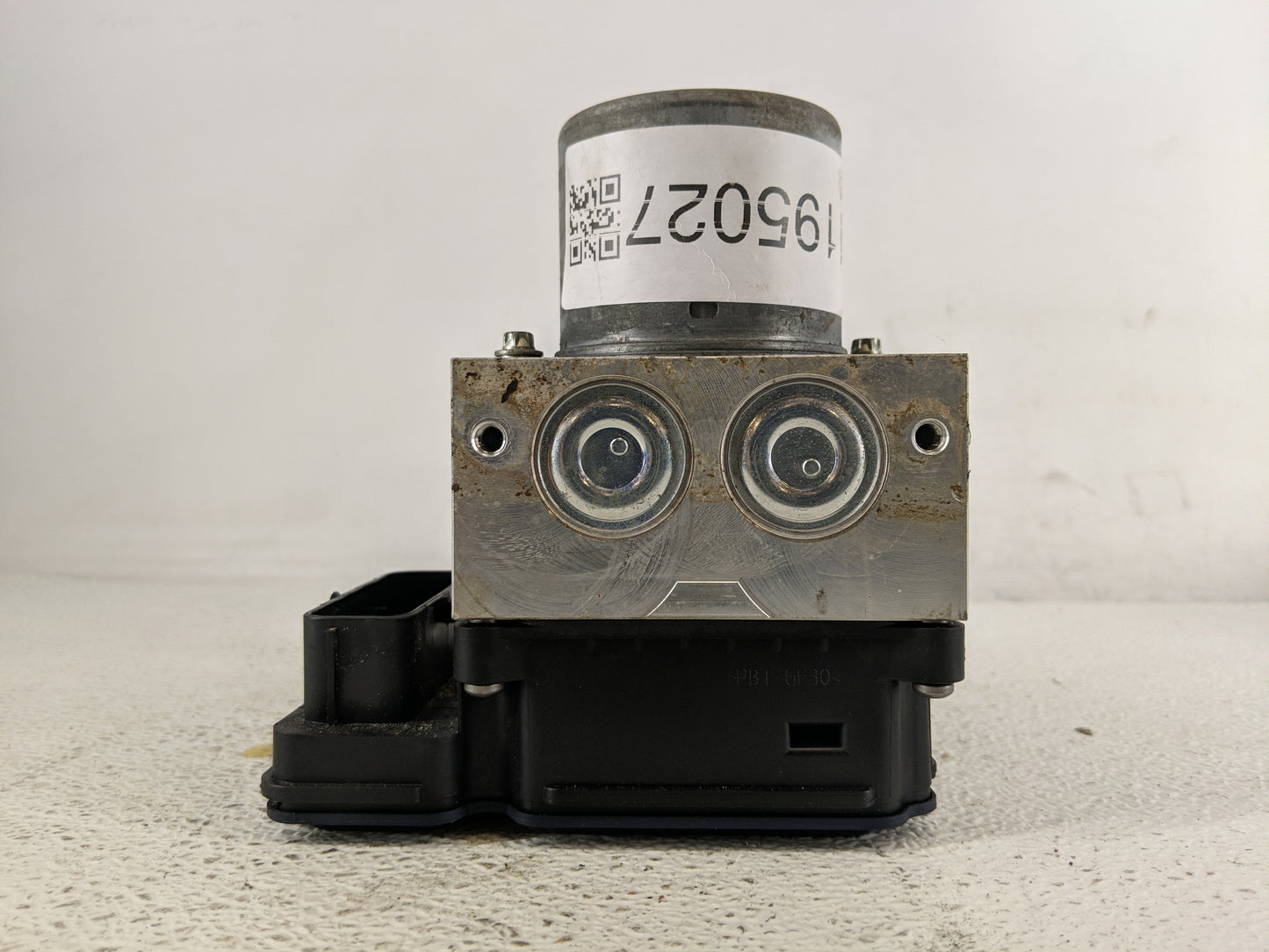 2018 Dodge Durango ABS Pump Control Module Replacement P/N:68336274AB Fits OEM Used Auto Parts - Oemusedautoparts1.com