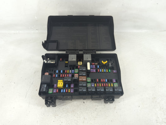 2018 Dodge Durango Fusebox Fuse Box Panel Relay Module P/N:7140-1980-30 Fits OEM Used Auto Parts