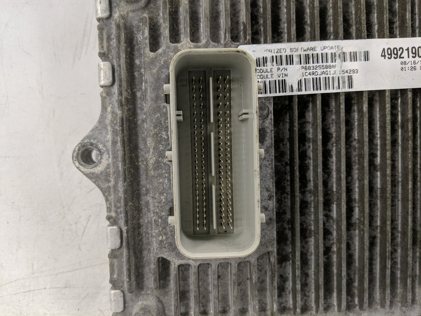 2018-2019 Dodge Durango PCM Engine Control Computer ECU ECM PCU OEM P/N:P68330924AA Fits Fits 2018 2019 OEM Used Auto Parts 