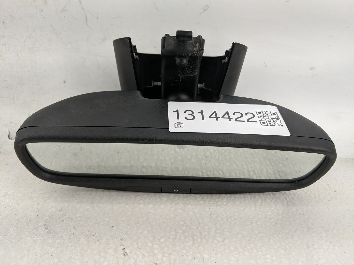 2017-2018 Dodge Durango Interior Rear View Mirror Replacement OEM P/N:68289782AB Fits Fits 2017 2018 OEM Used Auto Parts - O