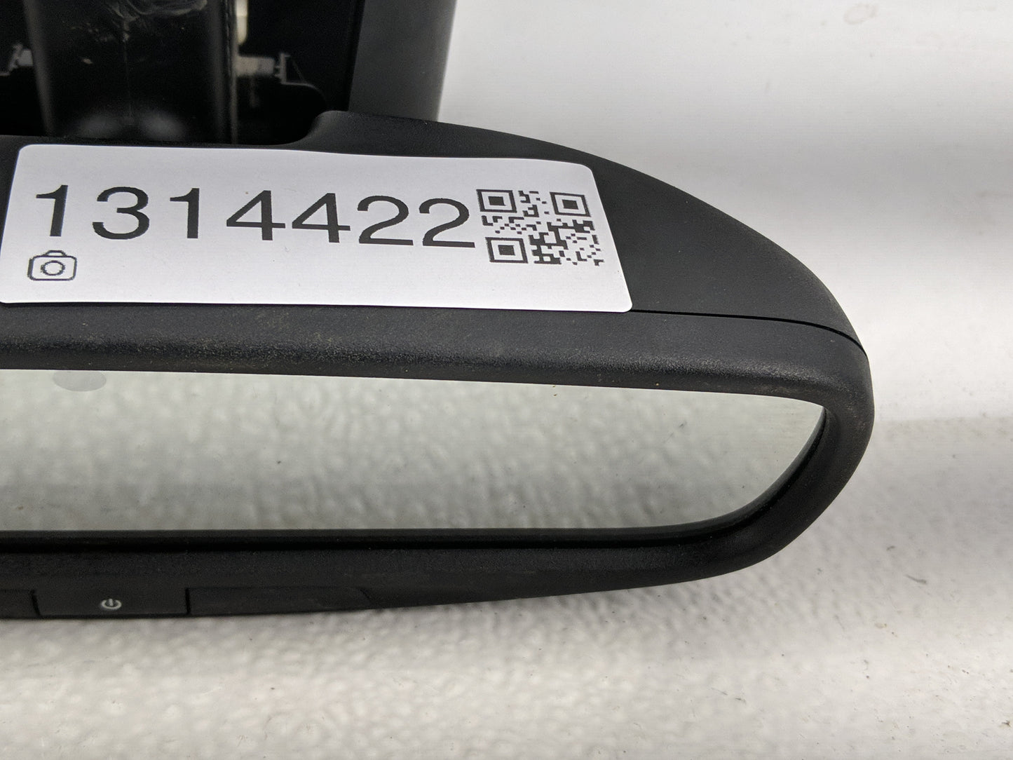 2017-2018 Dodge Durango Interior Rear View Mirror Replacement OEM P/N:68289782AB Fits Fits 2017 2018 OEM Used Auto Parts - O