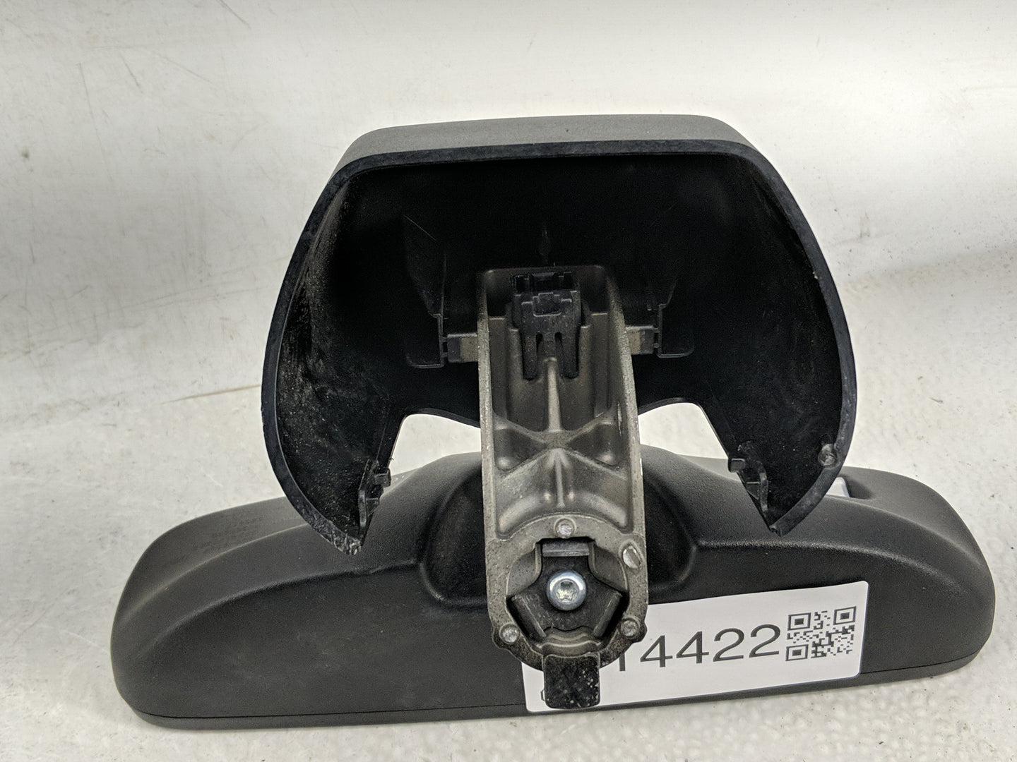 2017-2018 Dodge Durango Interior Rear View Mirror Replacement OEM P/N:68289782AB Fits Fits 2017 2018 OEM Used Auto Parts - O