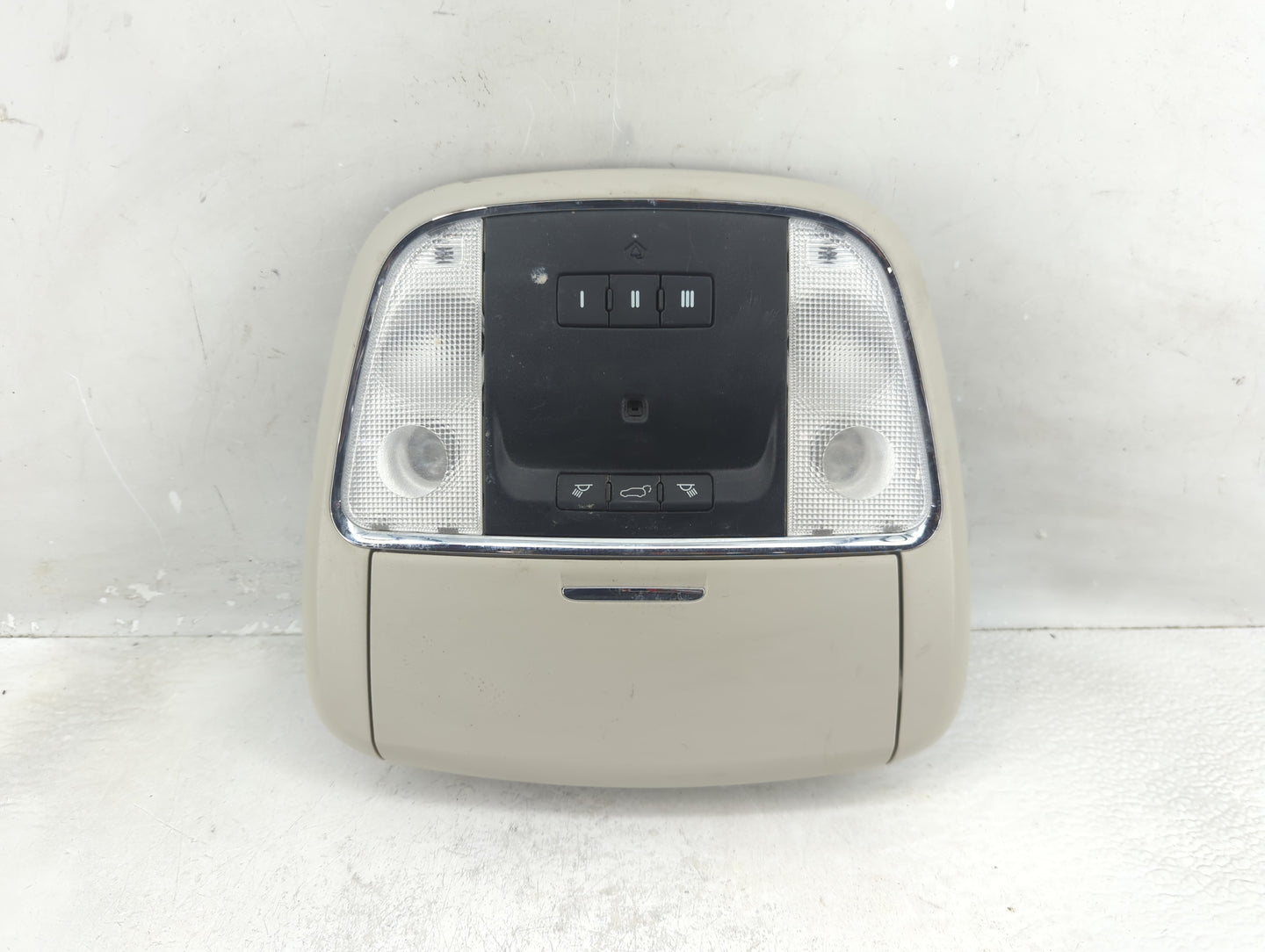 2011-2020 Dodge Durango Overhead Roof Console 1321671 - Oemusedautoparts1.com