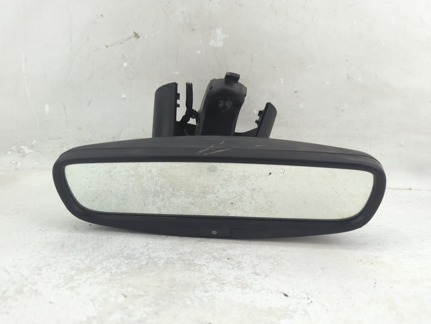 2017-2018 Dodge Durango Interior Rear View Mirror Replacement OEM P/N:68289782AC Fits Fits 2017 2018 OEM Used Auto Parts - O
