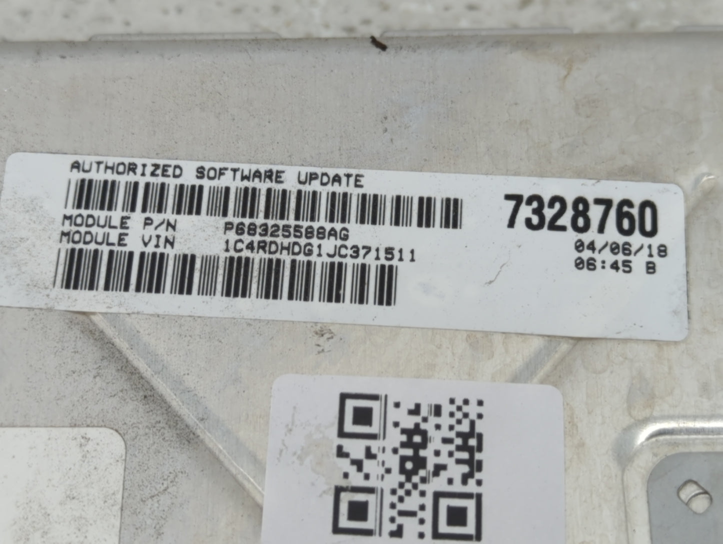 2018-2019 Dodge Durango PCM Engine Control Computer ECU ECM PCU OEM P/N:P68330924AA Fits Fits 2018 2019 OEM Used Auto Parts 