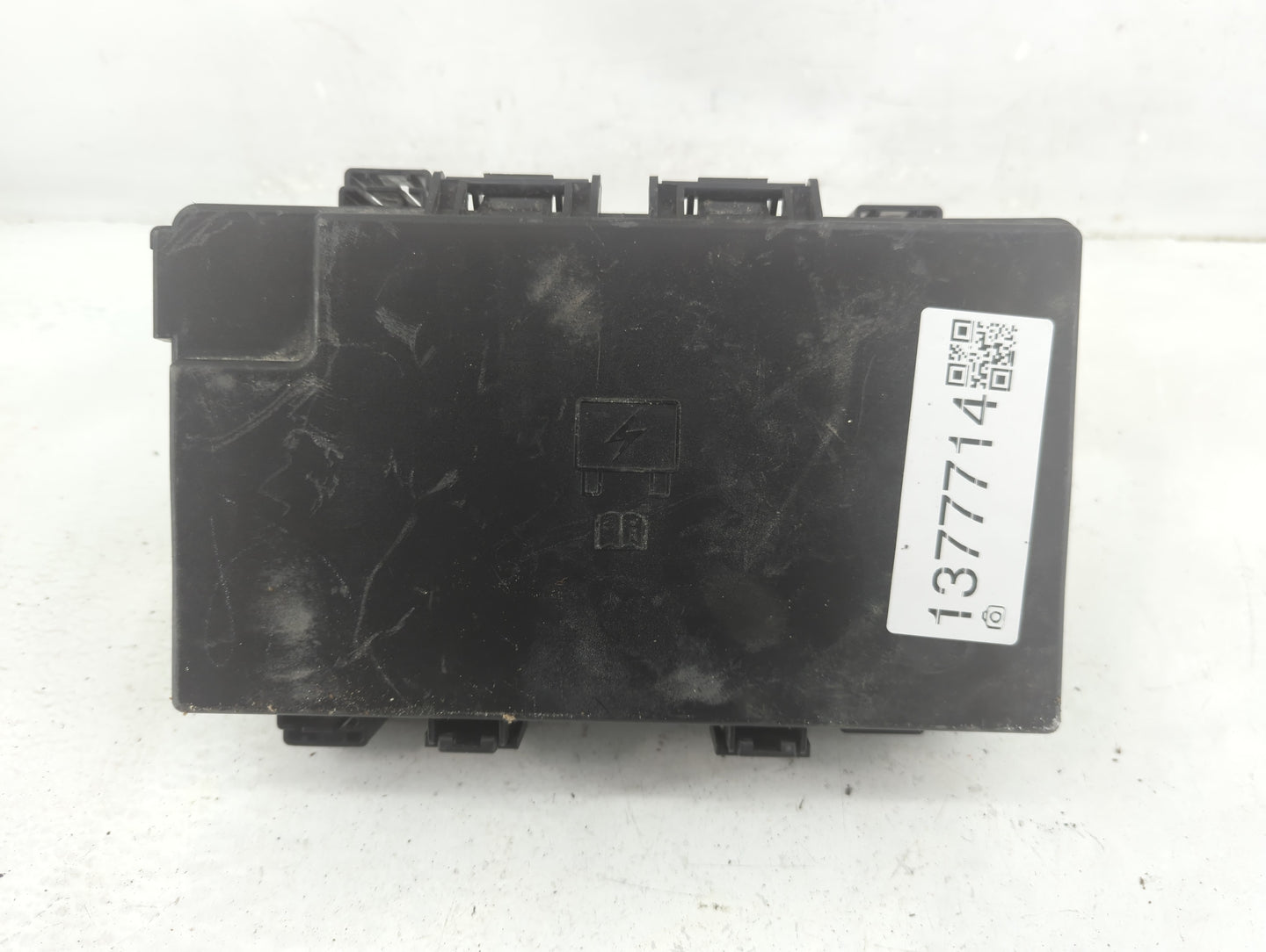 2018 Dodge Durango Fusebox Fuse Box Panel Relay Module P/N:7140-1980-30 68425212AB A Fits OEM Used Auto Parts - Oemusedautop