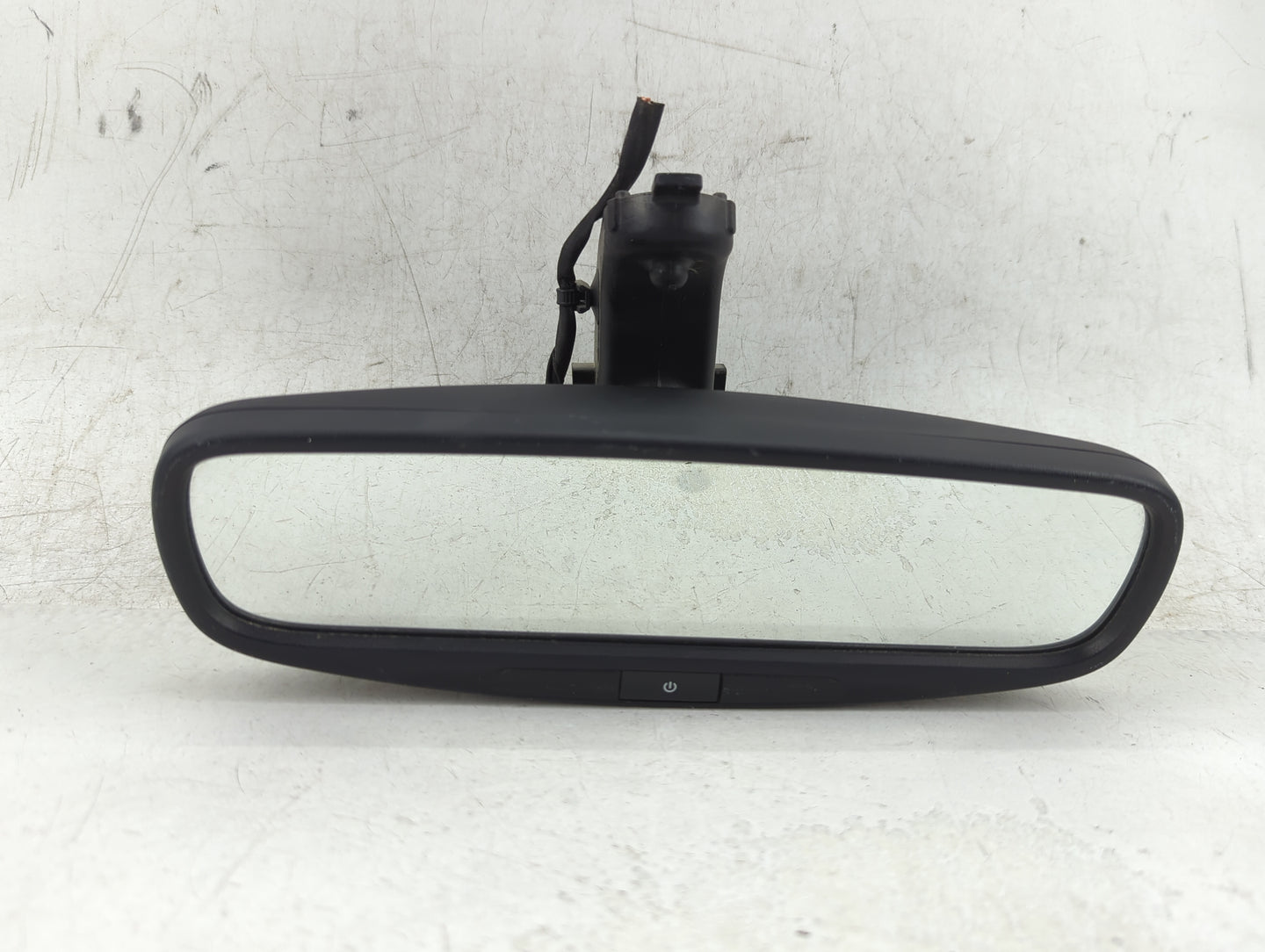 2017-2018 Dodge Durango Interior Rear View Mirror Replacement OEM P/N:E11048417 Fits Fits 2017 2018 OEM Used Auto Parts - Oe