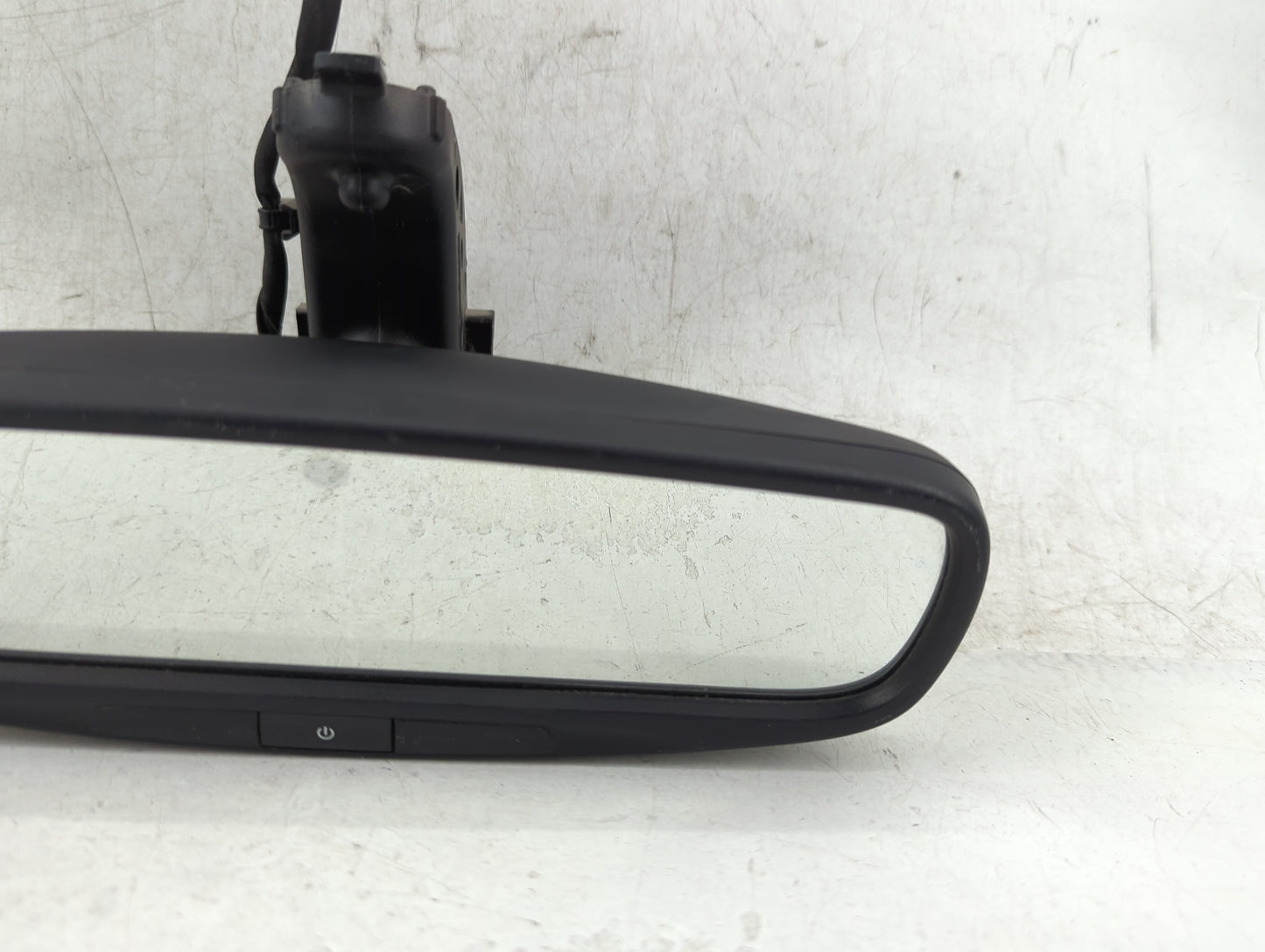 2017-2018 Dodge Durango Interior Rear View Mirror Replacement OEM P/N:E11048417 Fits Fits 2017 2018 OEM Used Auto Parts - Oe