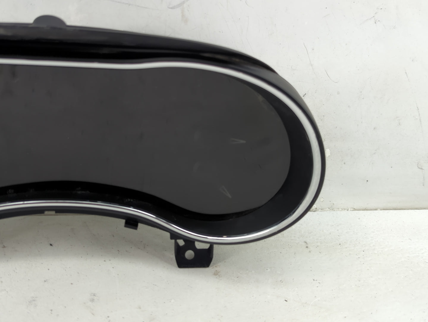 2018 Dodge Durango Instrument Cluster Speedometer Gauges P/N:CR-0042 Fits OEM Used Auto Parts - Oemusedautoparts1.com