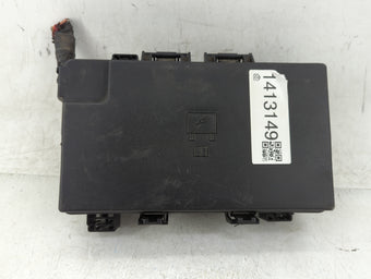 compare product 2018 Dodge Durango Fusebox Fuse Box Panel Relay Module P/N:7140-1980-30 Fits OEM Used Auto Parts