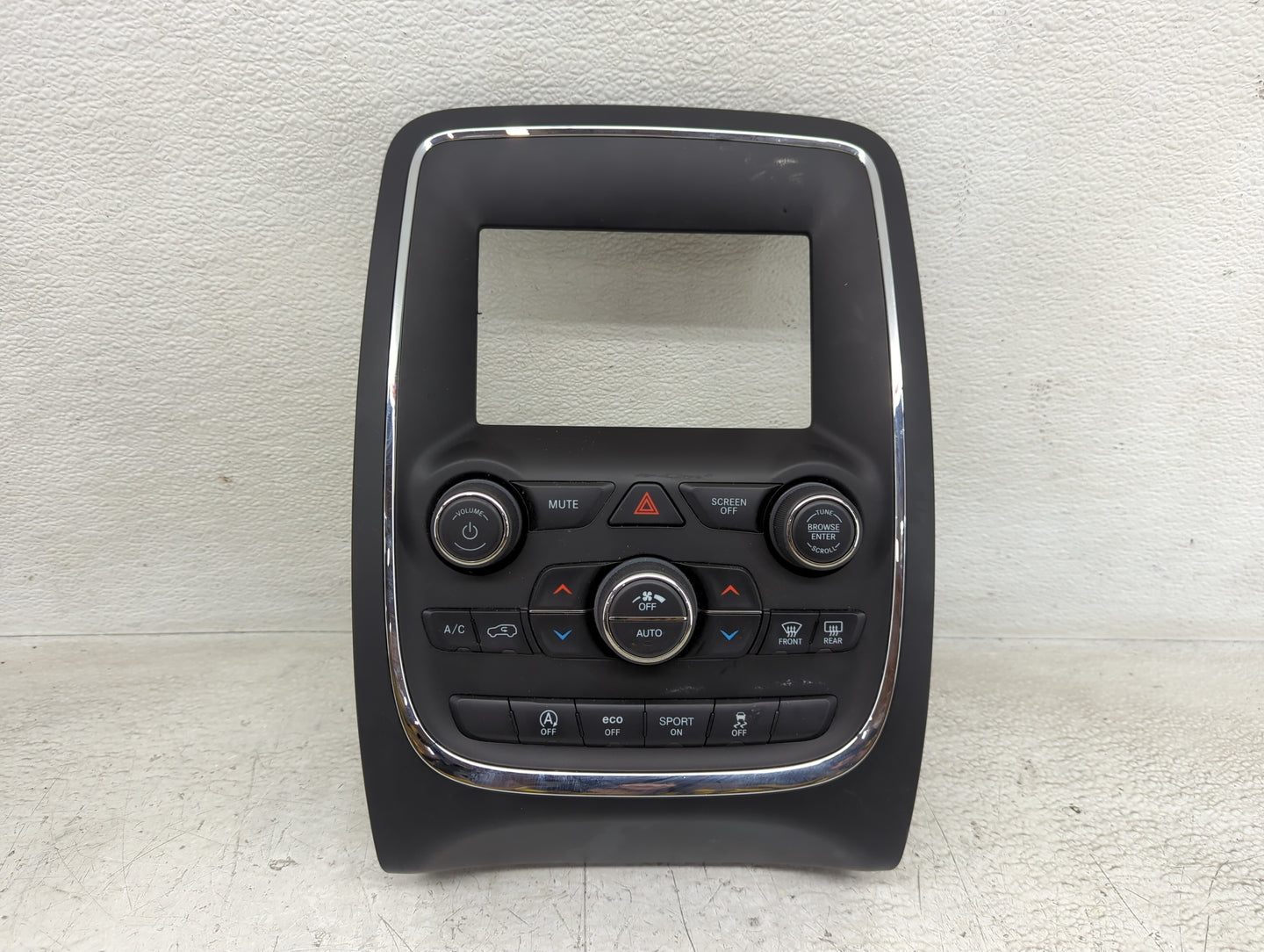 2018 Dodge Durango Climate Control Module Temperature AC/Heater Replacement P/N:P68333638AA Fits OEM Used Auto Parts - Oemus