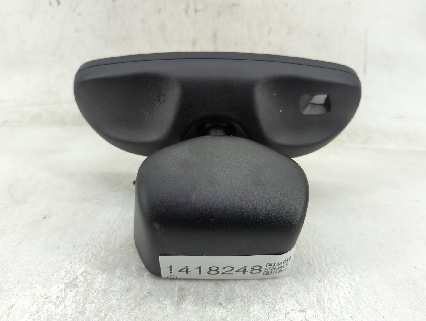 2017-2018 Dodge Durango Interior Rear View Mirror Replacement OEM Fits Fits 2017 2018 OEM Used Auto Parts - Oemusedautoparts