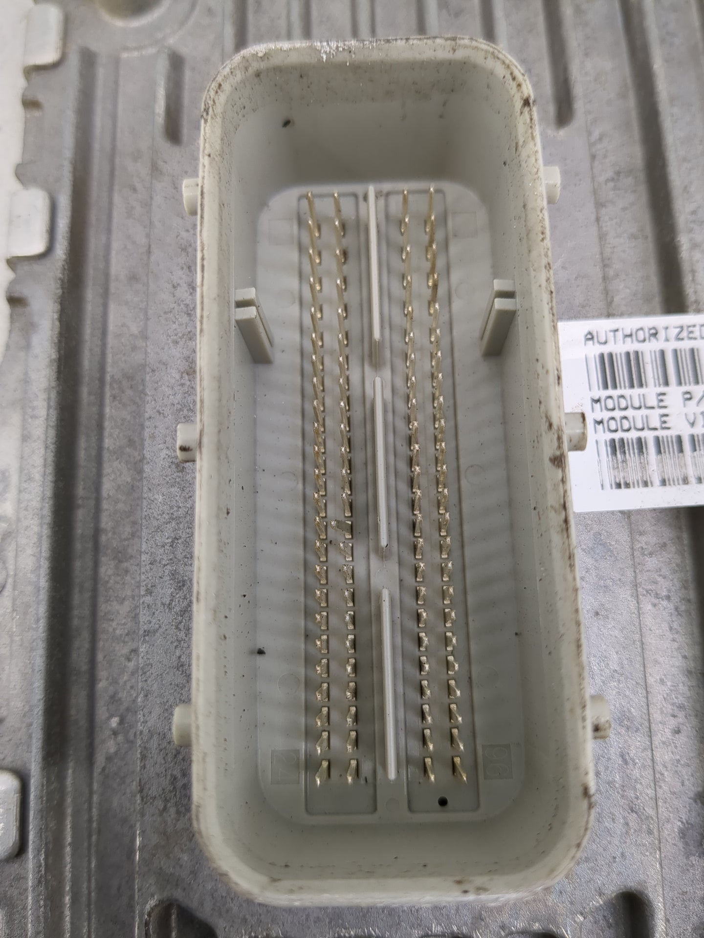 2018-2019 Dodge Durango PCM Engine Control Computer ECU ECM PCU OEM P/N:P68325588AG P68330924AA Fits Fits 2018 2019 OEM Used
