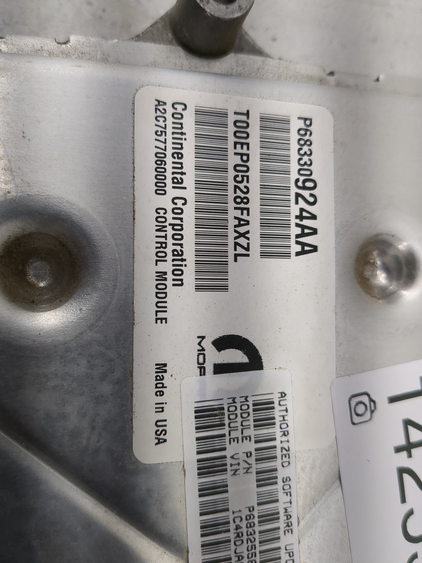 2018-2019 Dodge Durango PCM Engine Control Computer ECU ECM PCU OEM P/N:P68325588AG P68330924AA Fits Fits 2018 2019 OEM Used