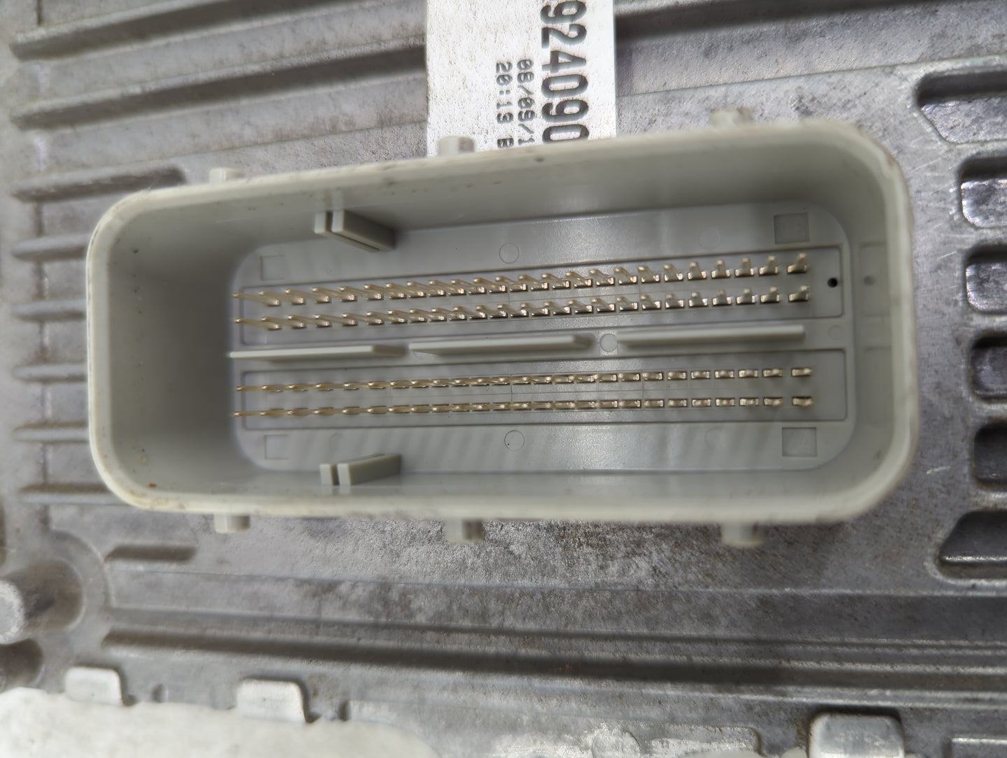 2018-2019 Dodge Durango PCM Engine Control Computer ECU ECM PCU OEM P/N:P68330924AA Fits Fits 2018 2019 OEM Used Auto Parts 