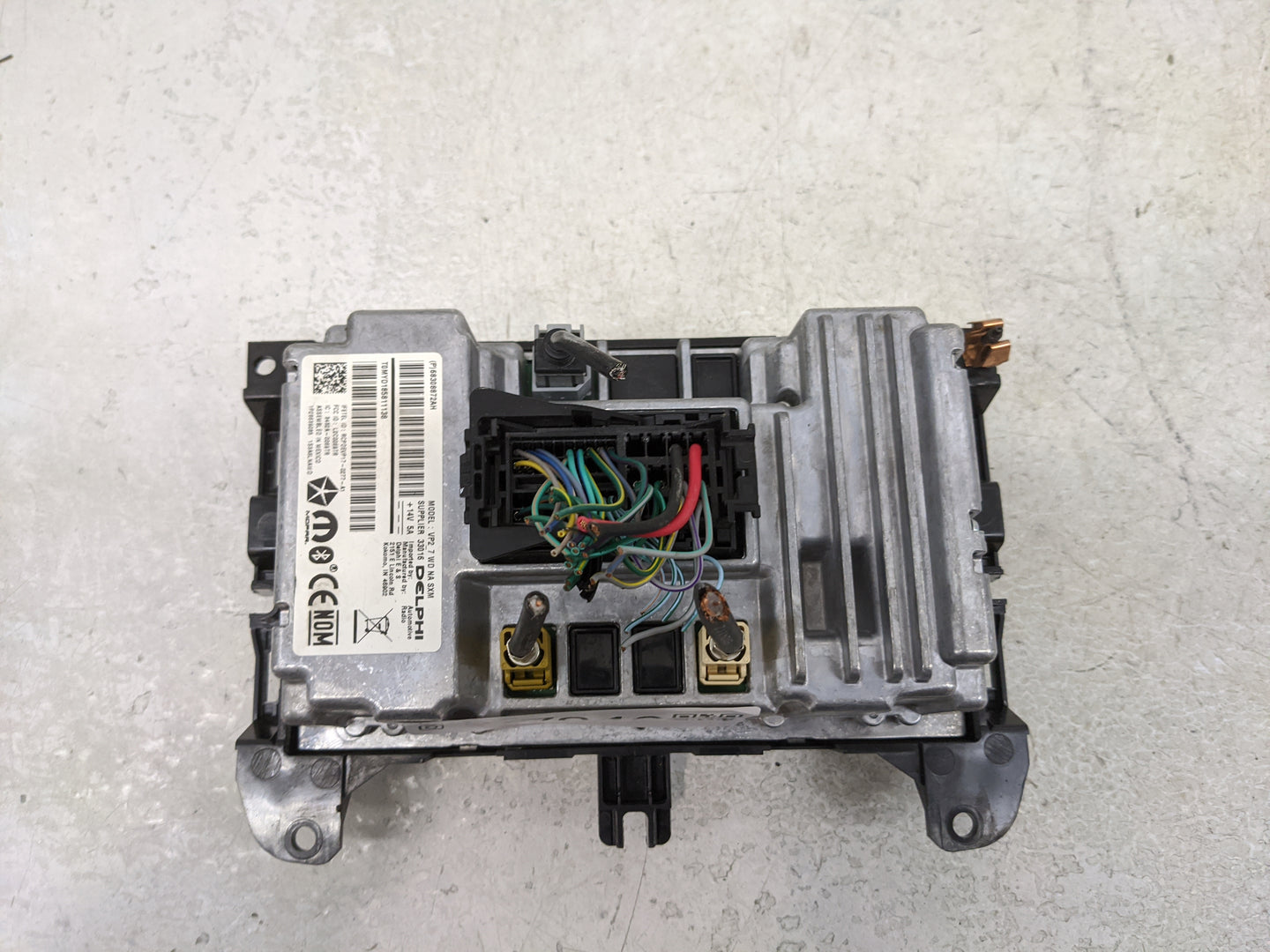 2019-2020 Dodge Durango Radio AM FM Cd Player Receiver Replacement P/N:68308872AH RCPDEVP17-0Z77-A1 Fits Fits 2019 2020 OEM 
