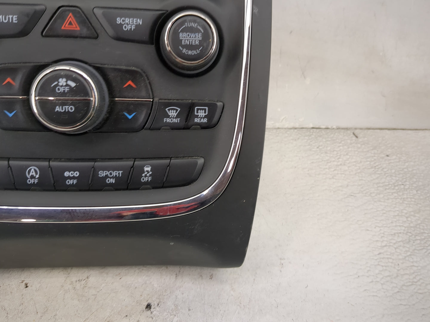 2018-2020 Dodge Durango Climate Control Module Temperature AC/Heater Replacement P/N:68333642AA P68333642AA Fits OEM Used Au
