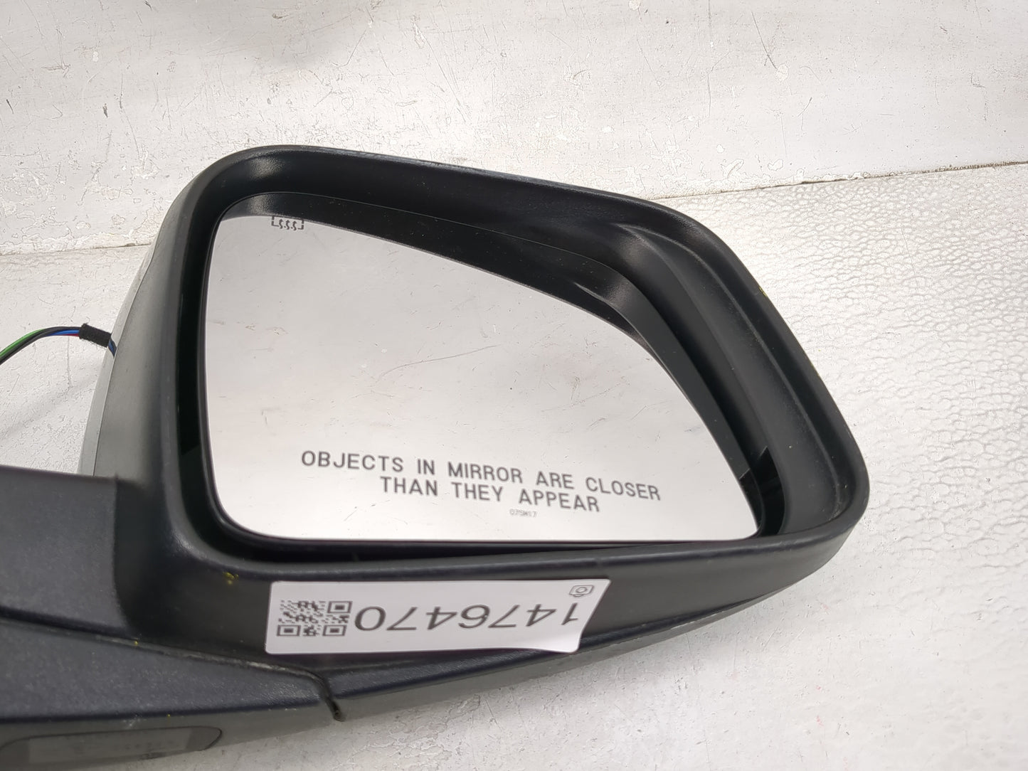 2011-2022 Dodge Durango Passenger Side View Mirror - Right Door Mirror OEM Used - Oemusedautoparts1.com