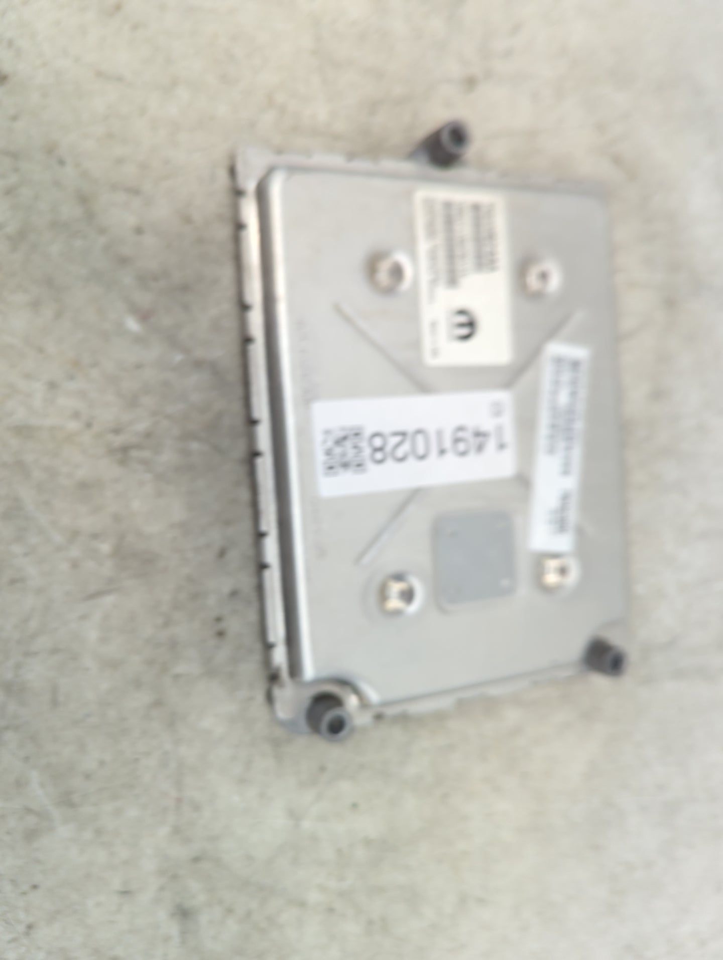 2018-2019 Dodge Durango PCM Engine Control Computer ECU ECM PCU OEM P/N:P68325588AG P68330924AA Fits Fits 2018 2019 OEM Used
