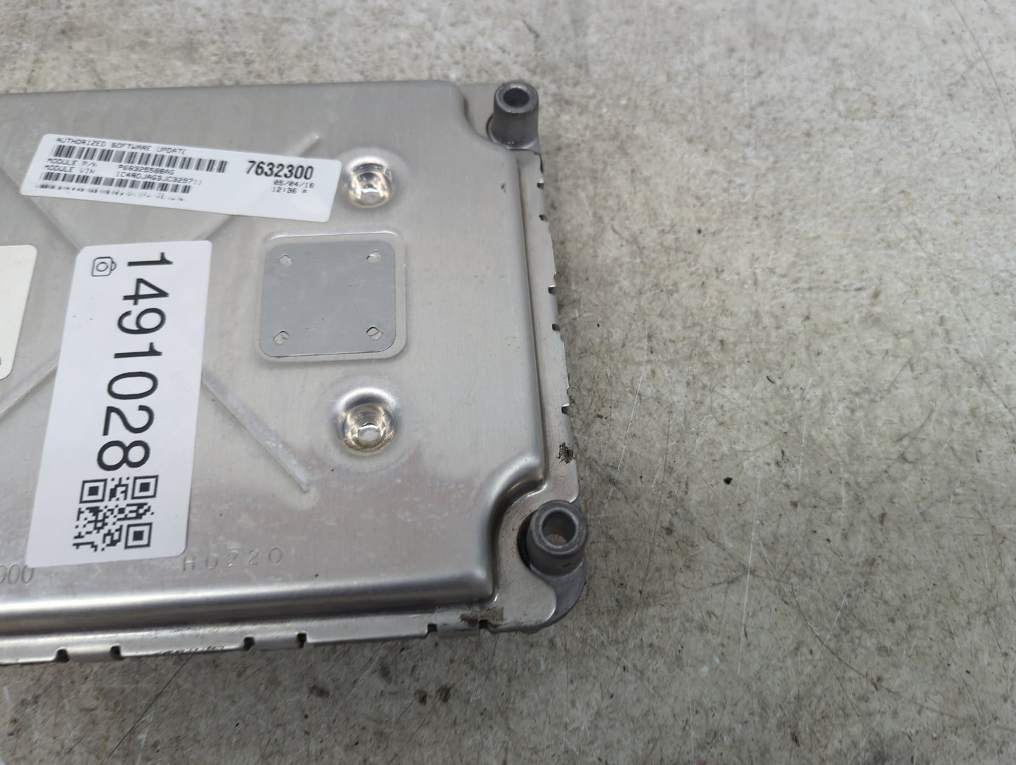 2018-2019 Dodge Durango PCM Engine Control Computer ECU ECM PCU OEM P/N:P68325588AG P68330924AA Fits Fits 2018 2019 OEM Used