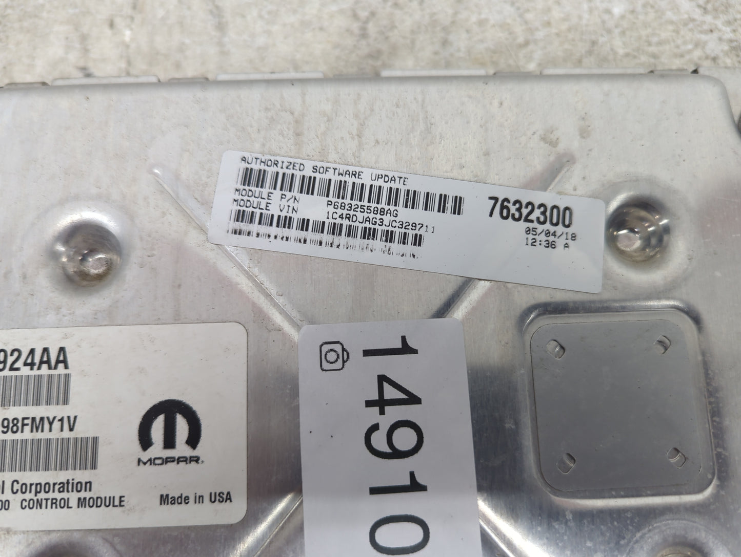 2018-2019 Dodge Durango PCM Engine Control Computer ECU ECM PCU OEM P/N:P68325588AG P68330924AA Fits Fits 2018 2019 OEM Used
