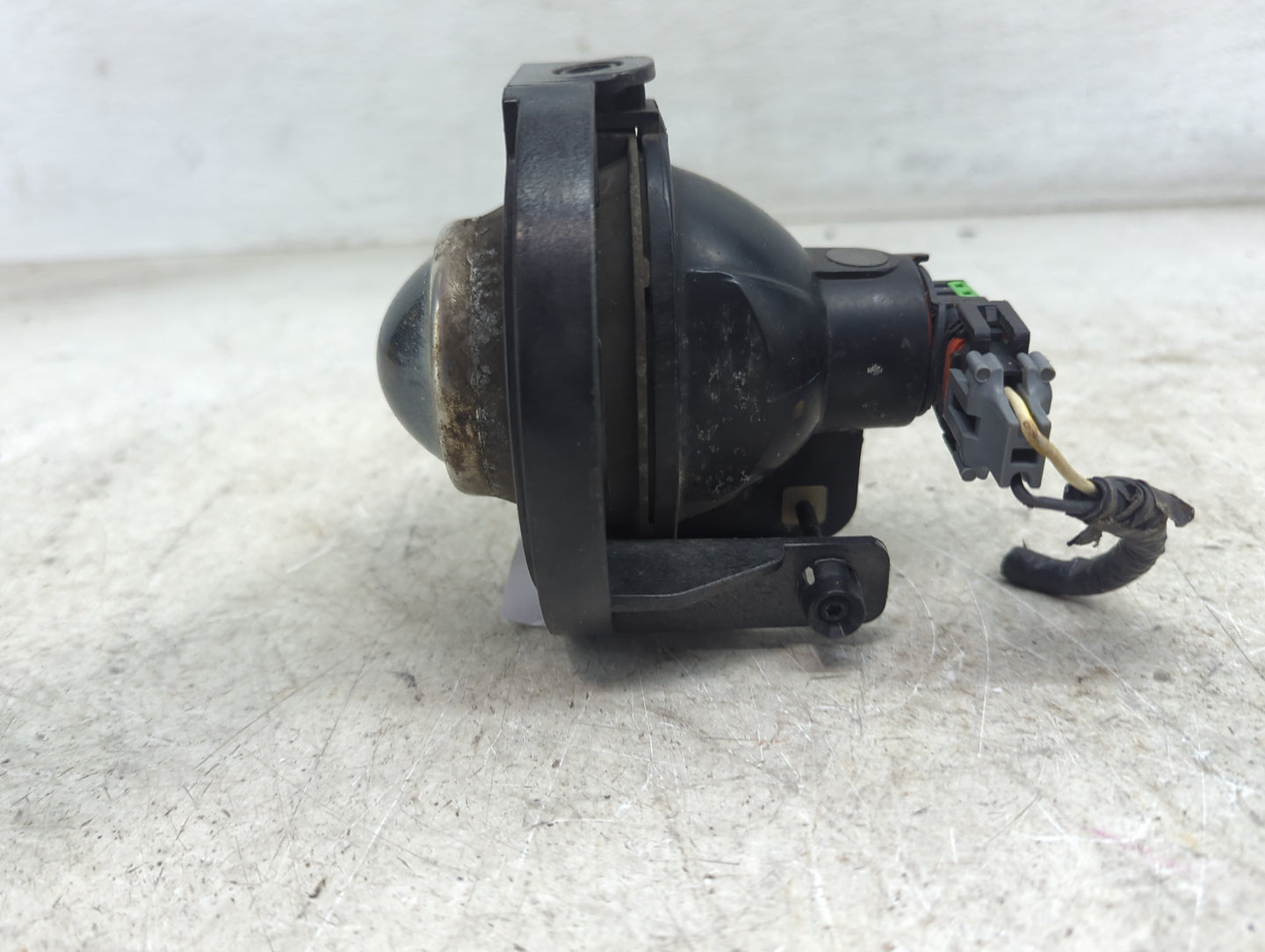 2014-2020 Dodge Durango Driver Left Oem Front Light Lamp Black - Oemusedautoparts1.com
