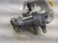 2016-2022 Dodge Durango Brake Master Cylinder 1497279 - Oemusedautoparts1.com