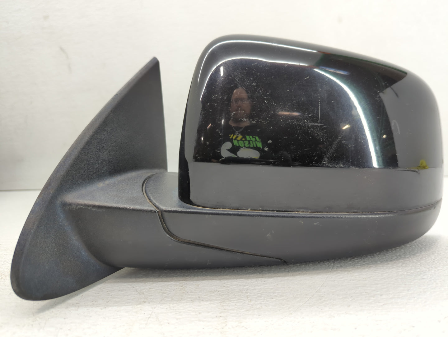 2018 Dodge Durango Driver Side View Mirror - Left Door Mirror OEM Used - Oemusedautoparts1.com