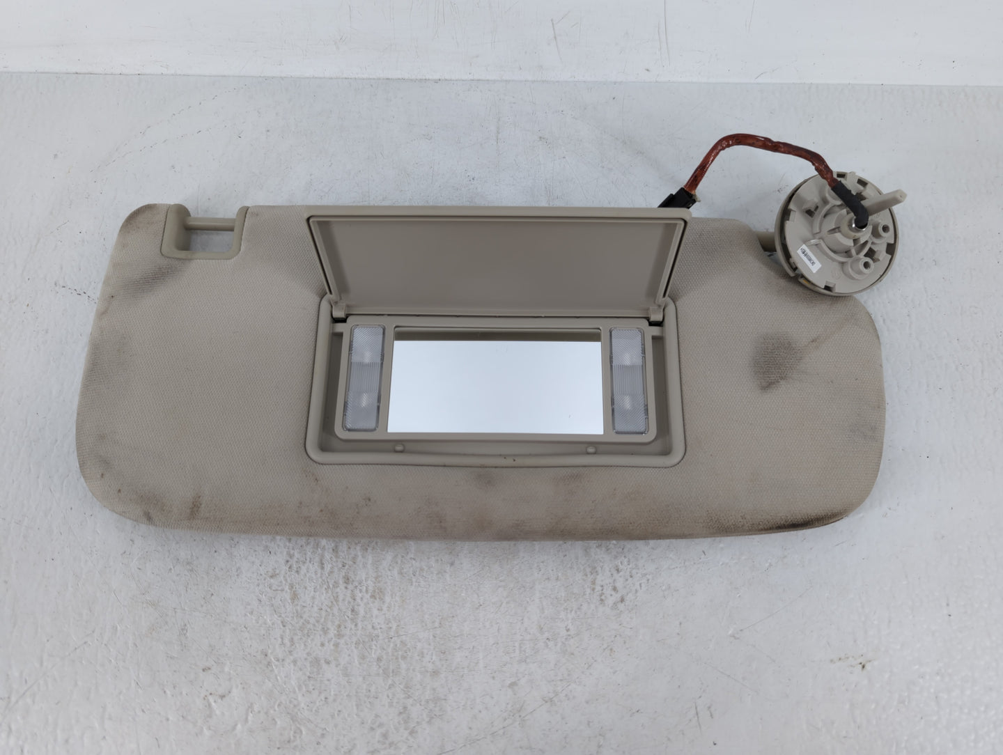 2011-2022 Dodge Durango Sun Visor Shade Replacement Passenger Right Mirror Fits OEM Used Auto Parts - Oemusedautoparts1.com