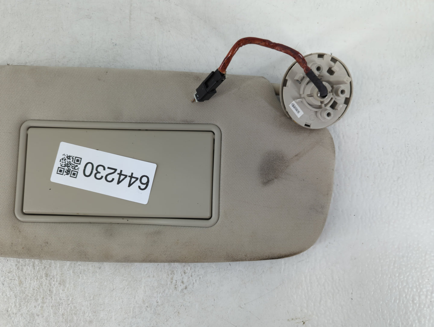 2011-2022 Dodge Durango Sun Visor Shade Replacement Passenger Right Mirror Fits OEM Used Auto Parts - Oemusedautoparts1.com