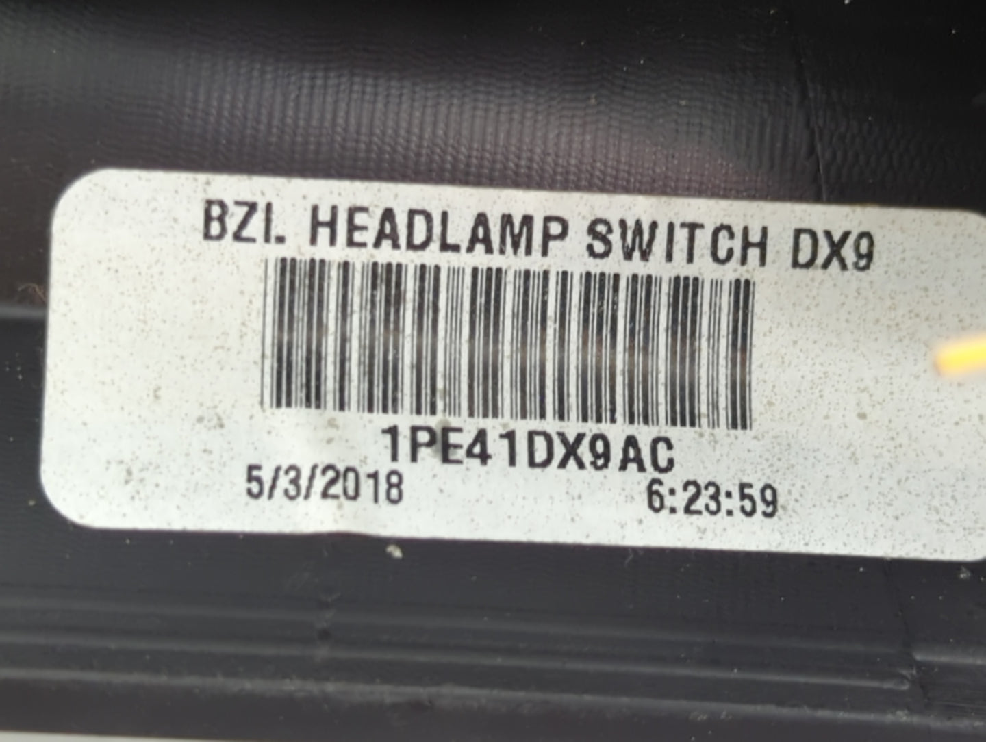 2018 Dodge Grand Caravan Headlight Head Light Switch Lamp Control - Oemusedautoparts1.com