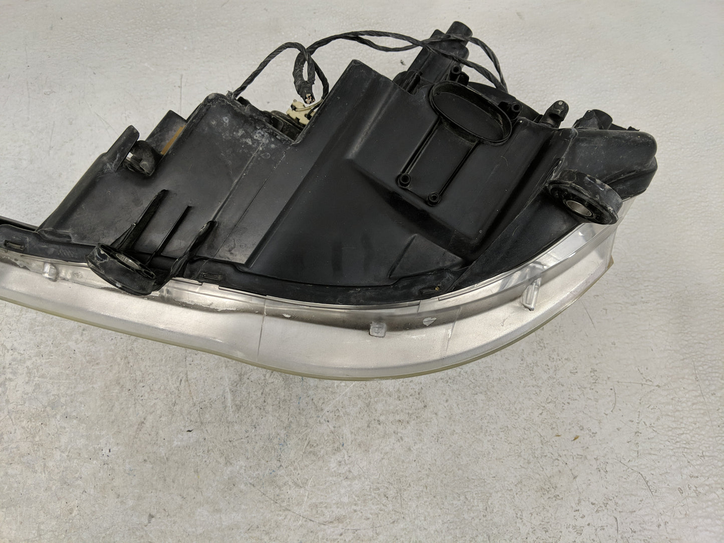 2011 Dodge Grand Caravan Passenger Right Oem Head Light Headlight Lamp 1275045 - Oemusedautoparts1.com