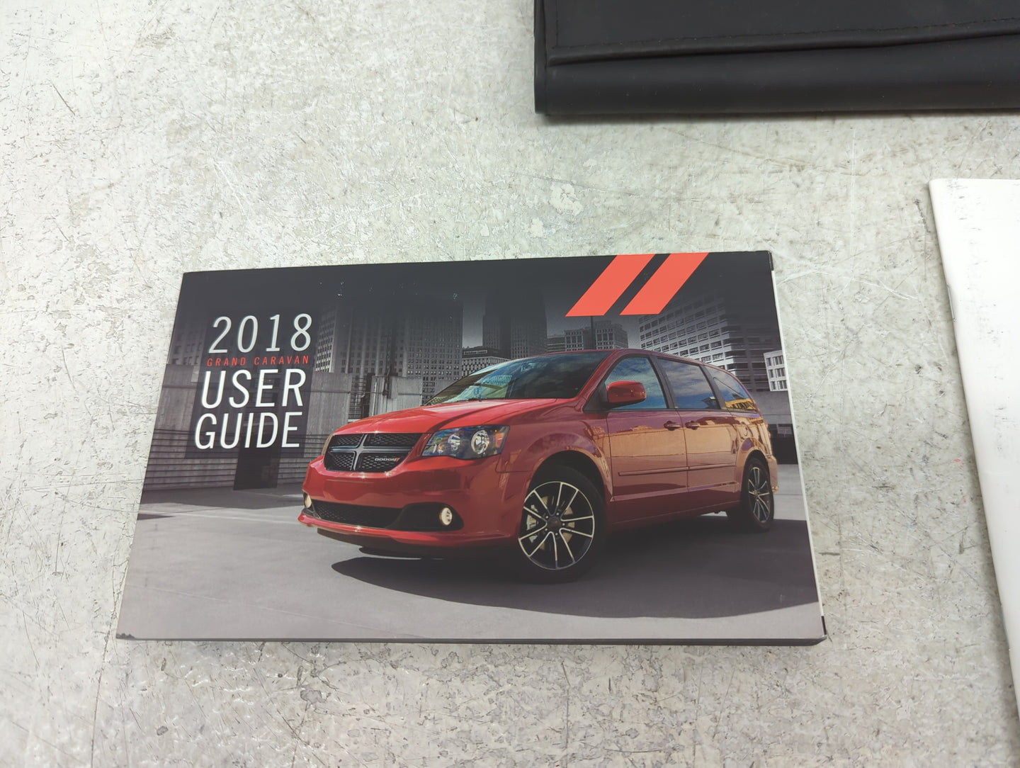 2018 Dodge Grand Caravan Owners Manual Book Guide P/N:18RT-926-AA OEM Used Auto Parts - Oemusedautoparts1.com
