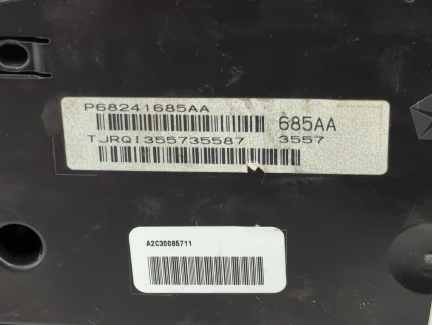 2015-2018 Dodge Grand Caravan Instrument Cluster Speedometer Gauges P/N:P68241685AA A2C30085711 Miles:159K Fits OEM Used Aut