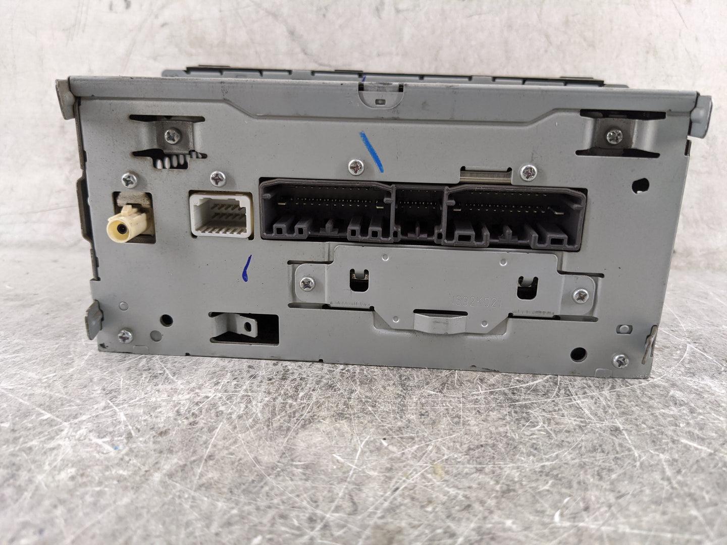 2012-2020 Dodge Grand Caravan Radio AM FM Cd Player Receiver Replacement P/N:P68368200AA Fits OEM Used Auto Parts - Oemuseda