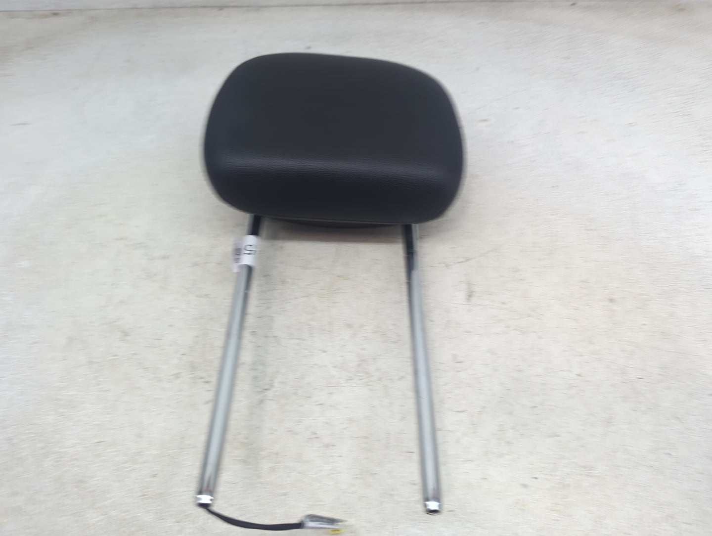 2018 Dodge Grand Caravan Headrest Head Rest Front Driver Passenger Seat Fits OEM Used Auto Parts - Oemusedautoparts1.com