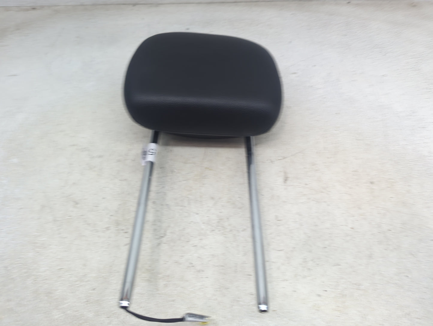 2018 Dodge Grand Caravan Headrest Head Rest Front Driver Passenger Seat Fits OEM Used Auto Parts - Oemusedautoparts1.com