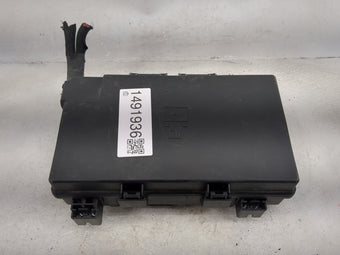compare product 2018 Dodge Grand Caravan Fusebox Fuse Box Panel Relay Module P/N:68243295AB 7140-1980-30 Fits OEM Used Auto Parts