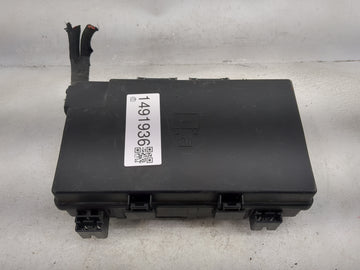 2018 Dodge Grand Caravan Fusebox Fuse Box Panel Relay Module P/N:68243295AB 7140-1980-30 Fits OEM Used Auto Parts - Oemuseda